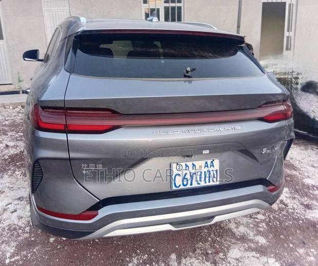 BYD Song Plus 2024 Gray