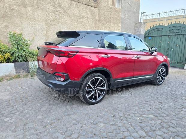 Bestune T77 1.2 FWD 2022 Red