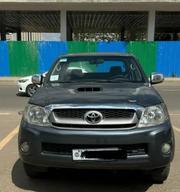 Toyota Hilux 2009 Gray for sale