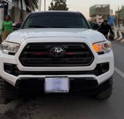 Toyota Tacoma 2018 Ivory for sale