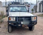 Toyota Land Cruiser 2015 White for sale