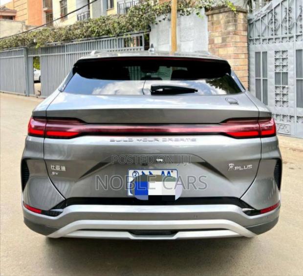 BYD Song Plus 2024 Gray