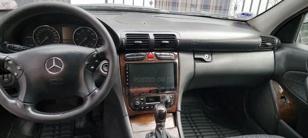 Mercedes-Benz C240 2.6 4MATIC AWD 2002 Black