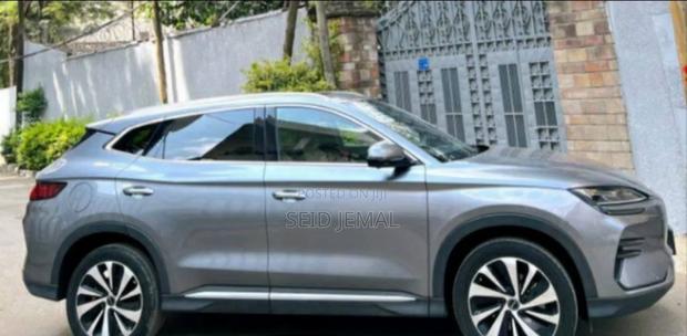 BYD Song Plus 2025 Gray