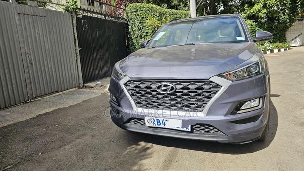Hyundai Tucson SE AWD 2019 Gray