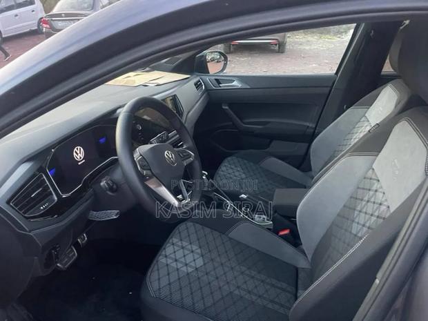 Volkswagen Taigo 1.0 FWD 2022 Gray