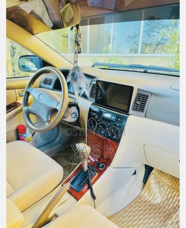 Toyota Corolla 2003 Silver