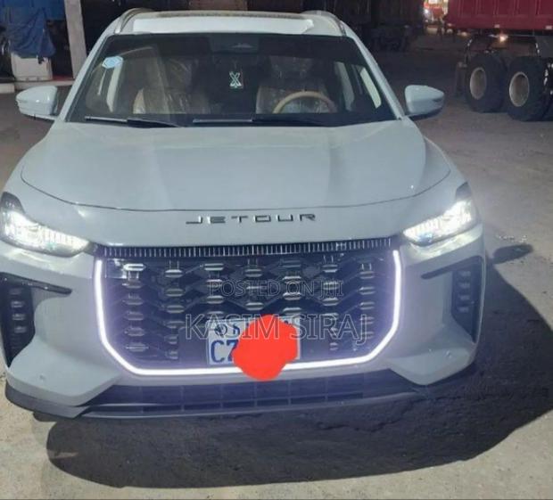 Jetour X70 Plus 2025 White