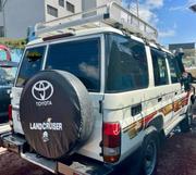 Toyota Land Cruiser 2017 White for sale