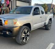 Toyota Tacoma 2007 Silver for sale