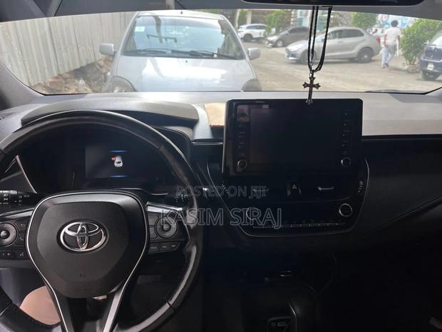 Toyota Corolla LE 2020 Gray