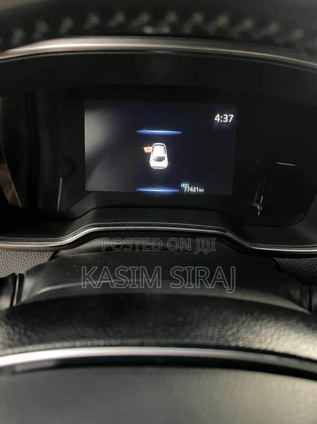Toyota Corolla LE 2020 Gray