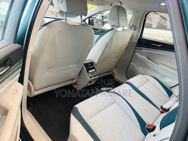 New Volkswagen ID.7 2025 Green