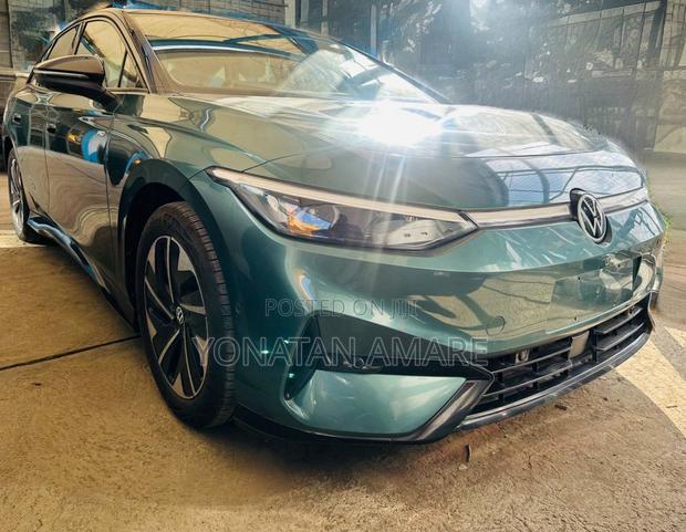New Volkswagen ID.7 2025 Green