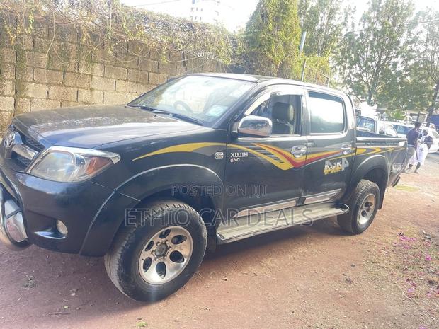 Toyota Hilux 2007 Black