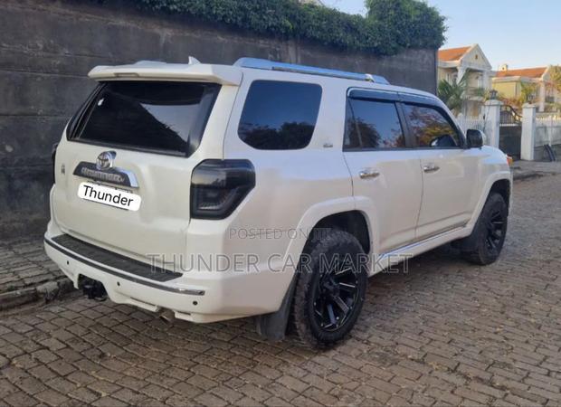Toyota 4-Runner 2014