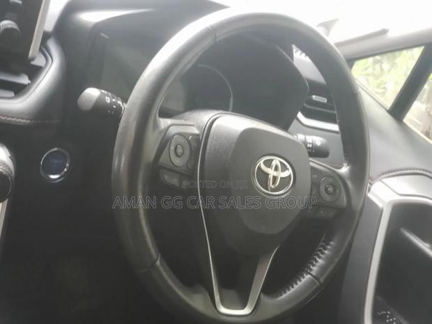 Toyota RAV4 2024 Green