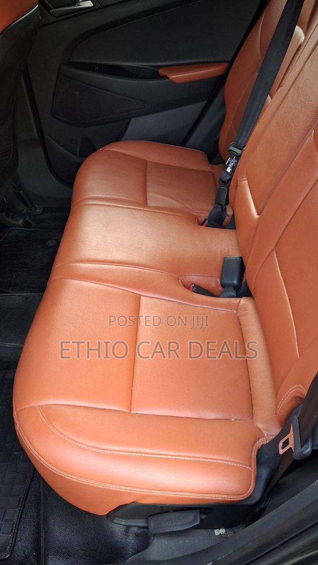 Hyundai Tucson 2016 Black