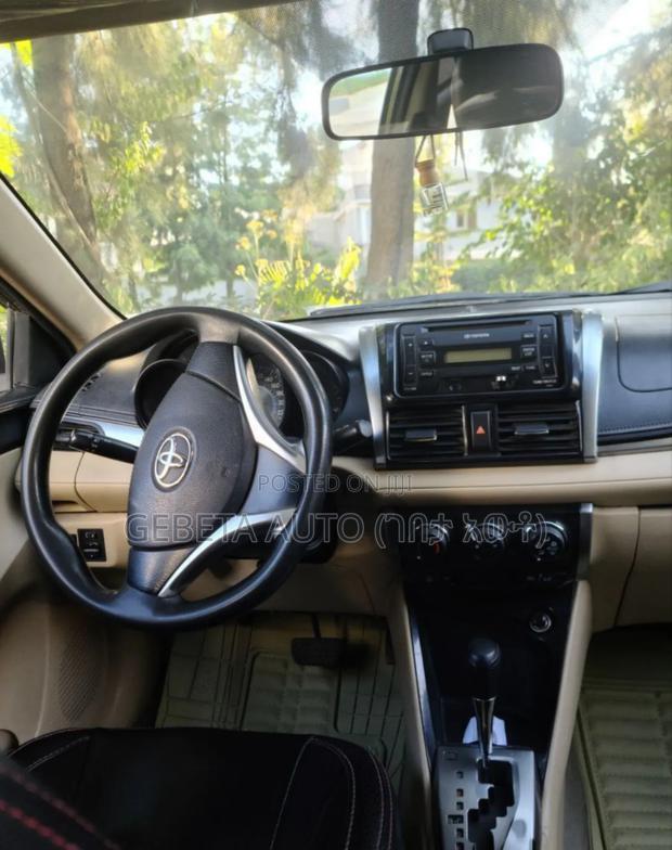 Toyota Yaris 2014