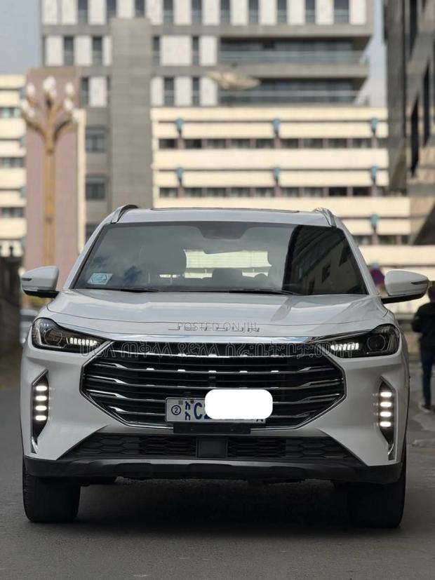 Jetour X70 Plus 2023 White