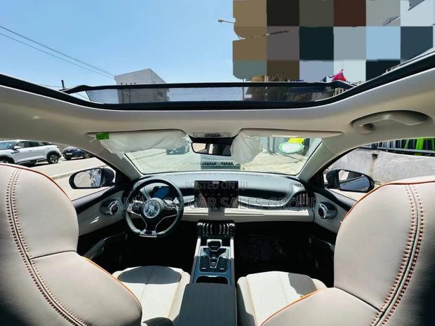 BYD Yuan Up 2024 Gray
