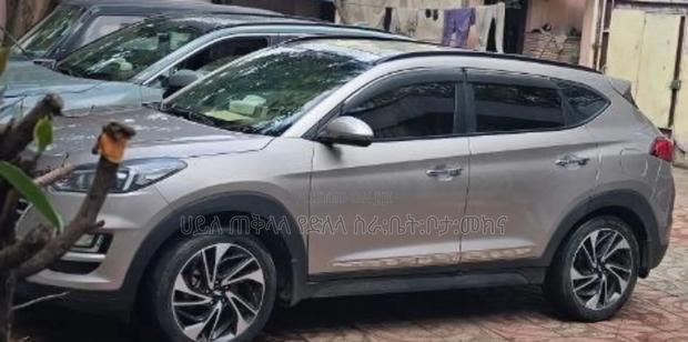 Hyundai Tucson 2020 Gold