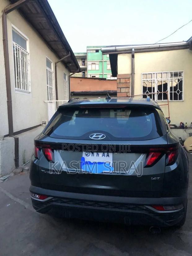 Hyundai Tucson SE 2021 Gray