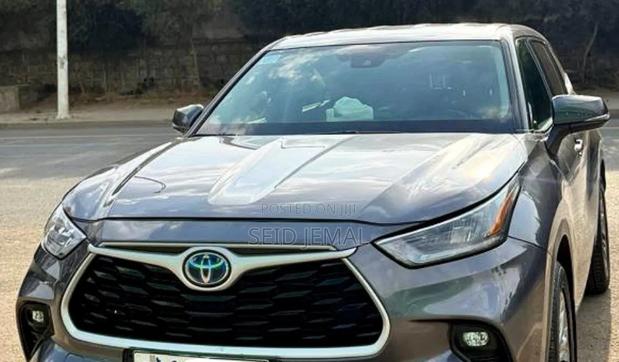 Toyota Highlander Hybrid 2021 Gray