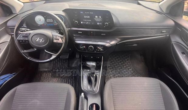 Hyundai i20 2021 Gray