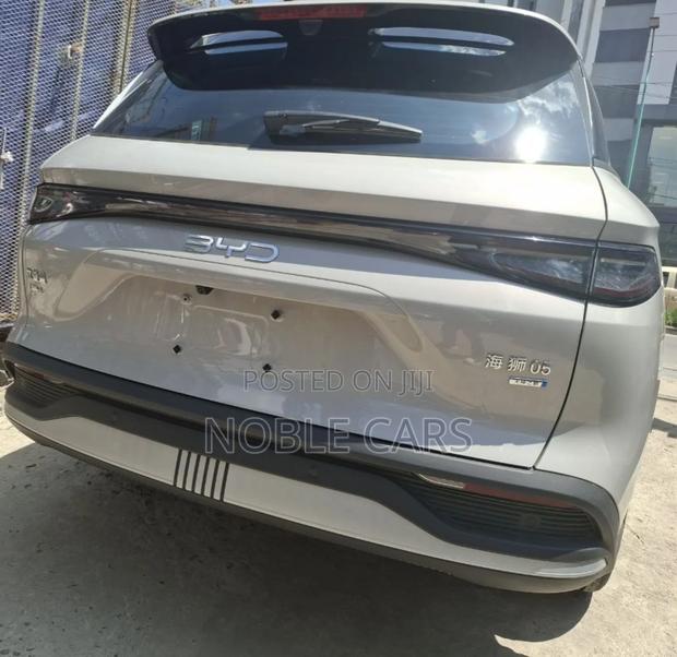 New BYD Seal DM-i 2025 White
