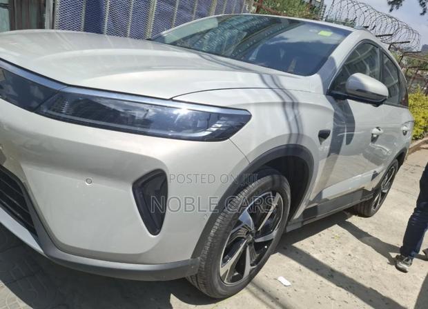 New BYD Seal DM-i 2025 White