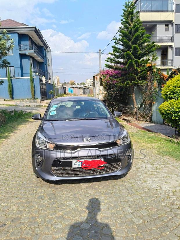 Kia Rio EX Hatchback 2018 Gray
