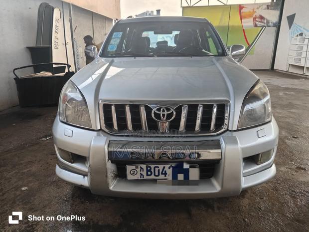 Toyota Land Cruiser Prado 3.0 D-4D 5dr 2009 Silver