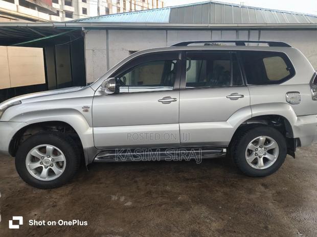 Toyota Land Cruiser Prado 3.0 D-4D 5dr 2009 Silver