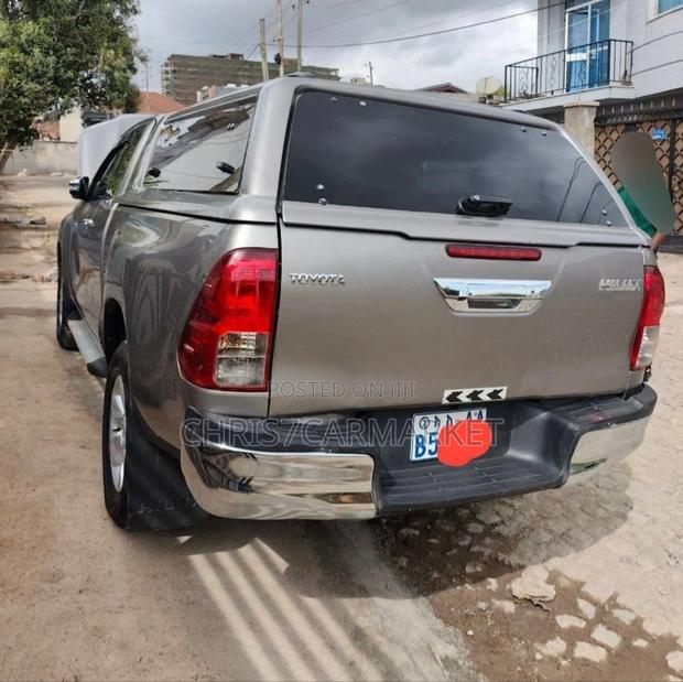 Toyota Hilux Revo Single Cab Deisel 2.4 RWD 2019 Gold
