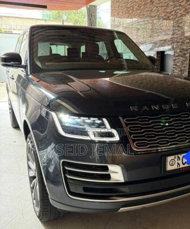 Land Rover Range Rover Vogue 2022 Matt Black