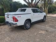 Toyota Hilux 2017 White for sale