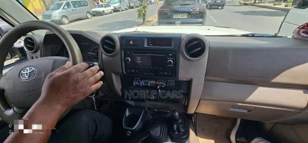 Toyota Land Cruiser 2020 White