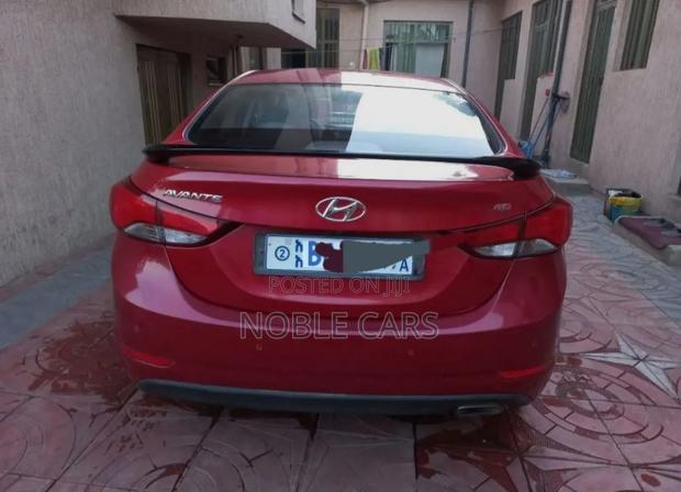 Hyundai Avante 2014 Burgundy