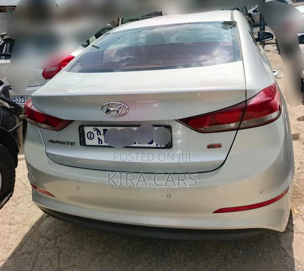 Hyundai Avante 2017 Silver