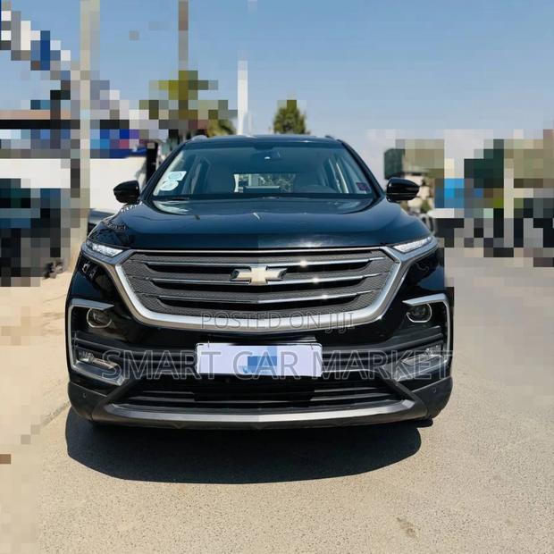 Chevrolet Captiva 2021 White
