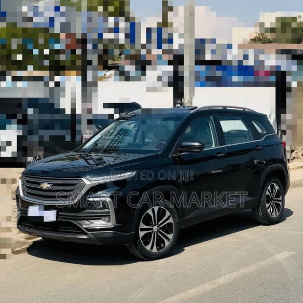Chevrolet Captiva 2021 White