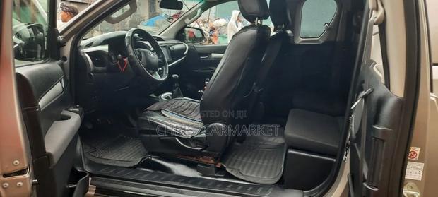 Toyota Hilux Revo Single Cab Deisel 2.4 RWD 2018 Gold