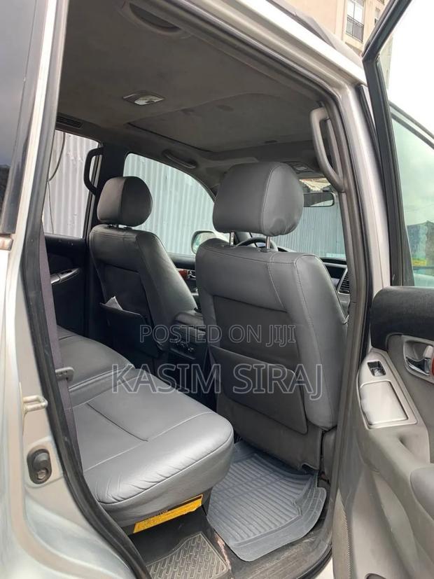 Toyota Land Cruiser Prado 3.0 D-4D 5dr 2005 Silver