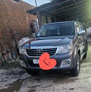 Toyota Hilux 2015 Gray for sale