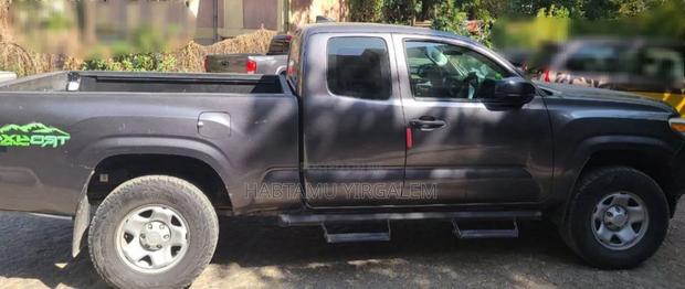 Toyota Tacoma 4dr Double Cab 2016 Gray