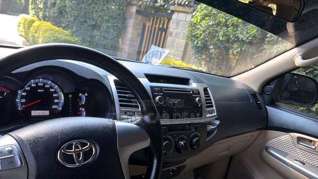 Toyota Fortuner 2015 Silver