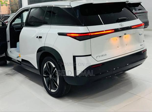 New Toyota bZ3 2025 Gray