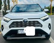 Toyota RAV4 Hybrid 2024 White for sale
