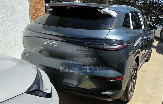 New BYD Sealion 7 DM 2025 Gray